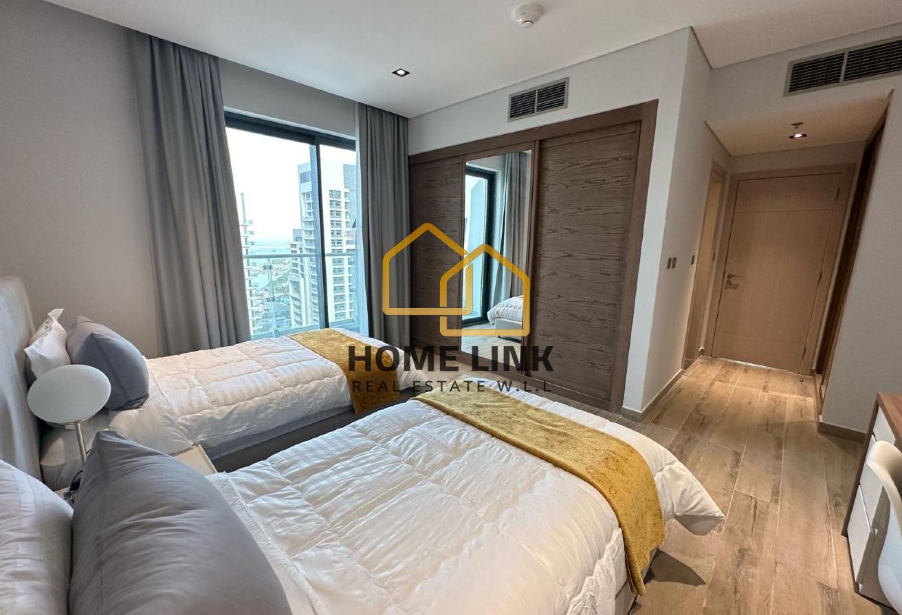 12d28815-74df-4ff0-b6da-1a47ad3efe1c