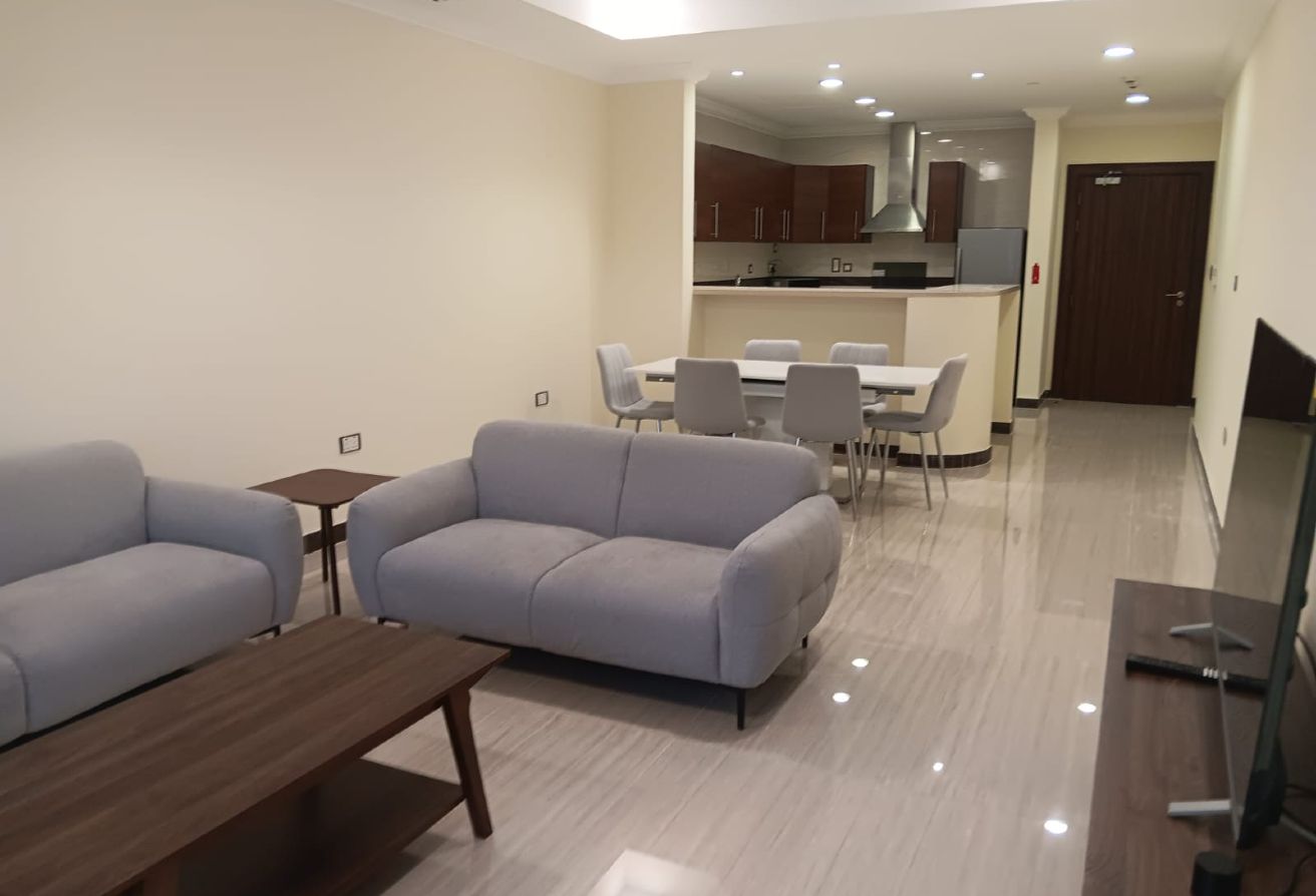 MARINA VIEW | SPACIOUS 2 BEDROOMS | SEMI FURNISHED — photo 2
