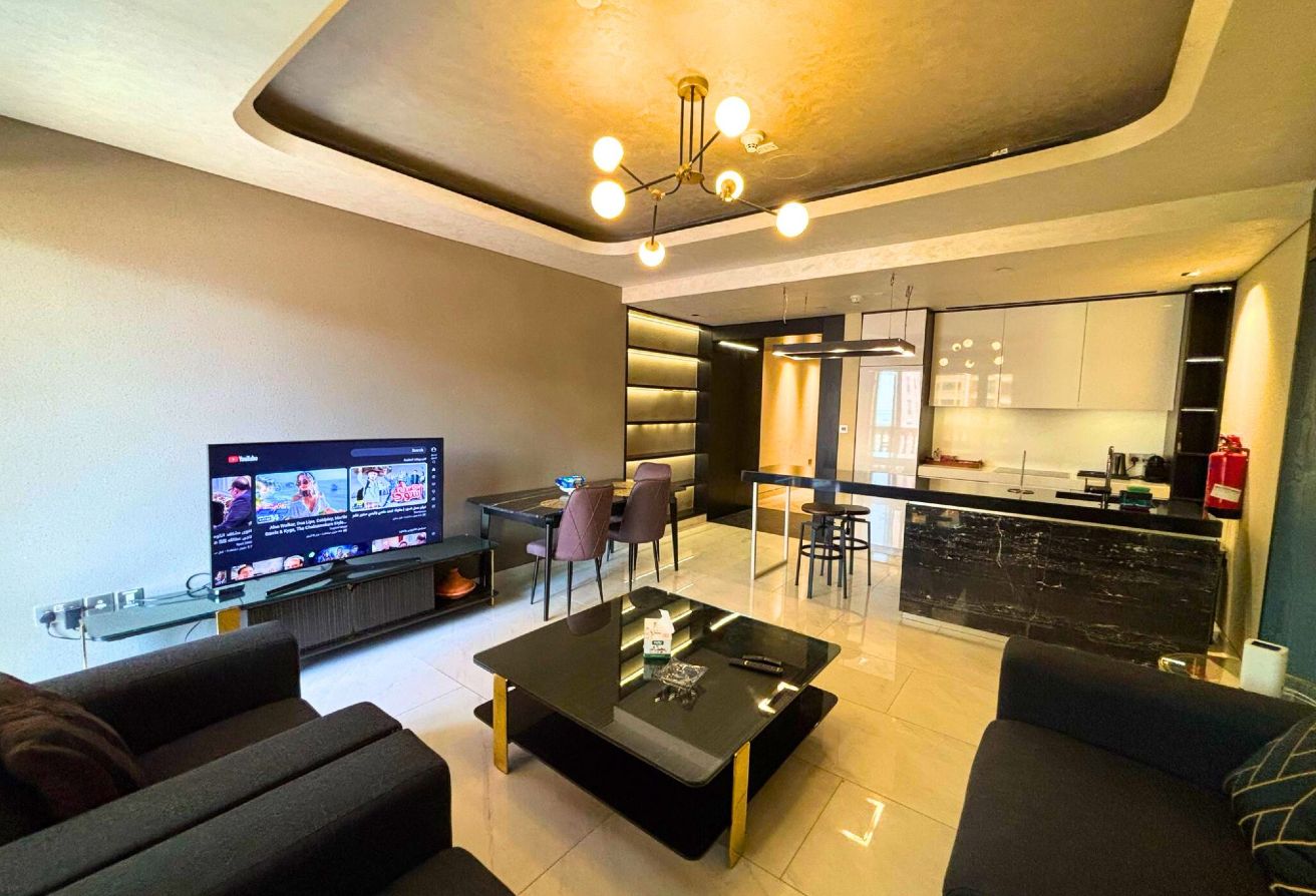 LUXURIOUS 1 BEDROOM FF APT WITH ELEGANT AMENITIES