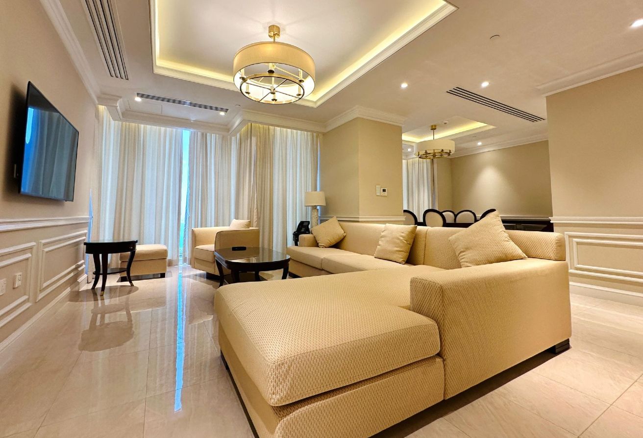 BILLS INCLUDE | 2 BEDROOMS W/ AMENITIES | WEST BAY