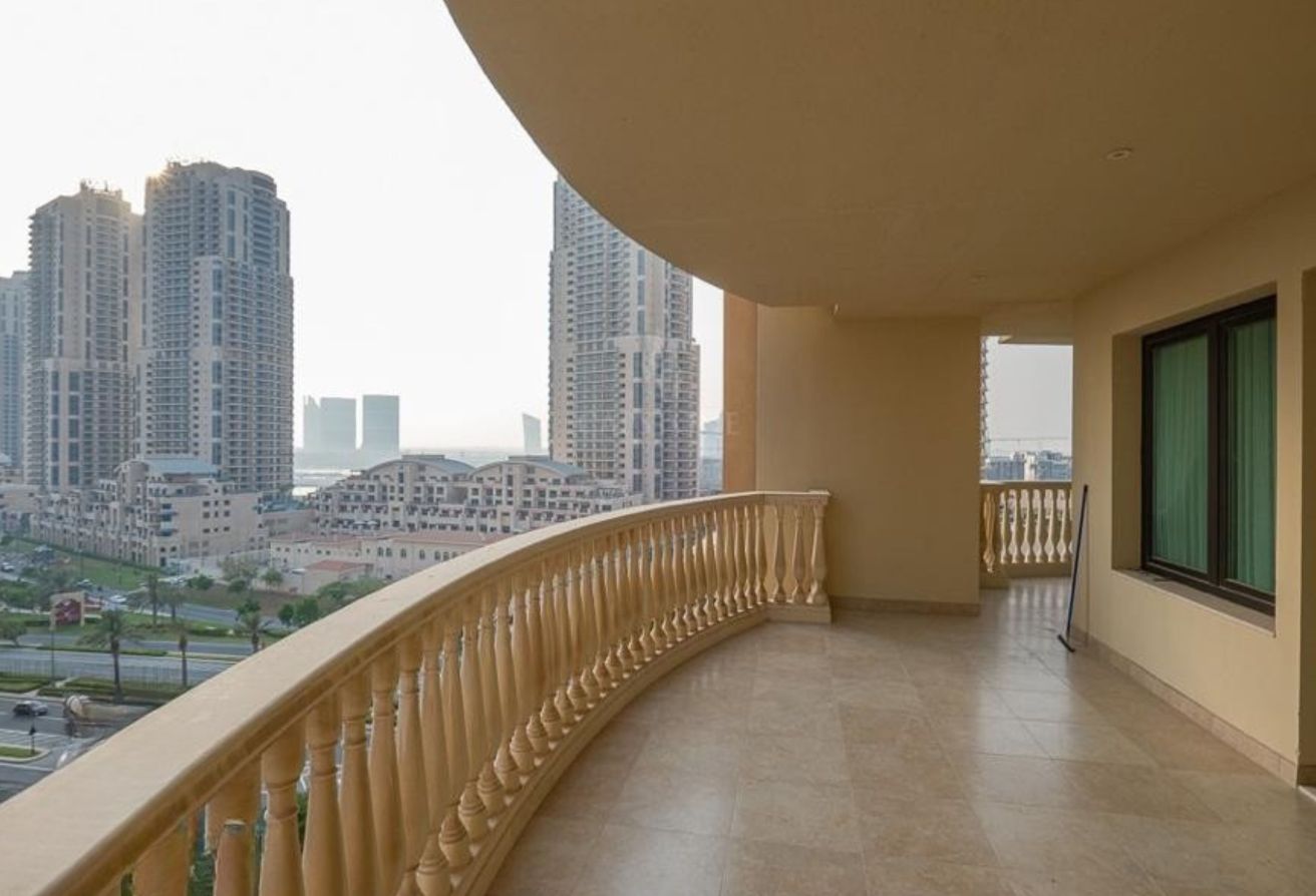 AMAZING 3 BHK + MAIDS ROOM FURNISHED | BIG BALCONY