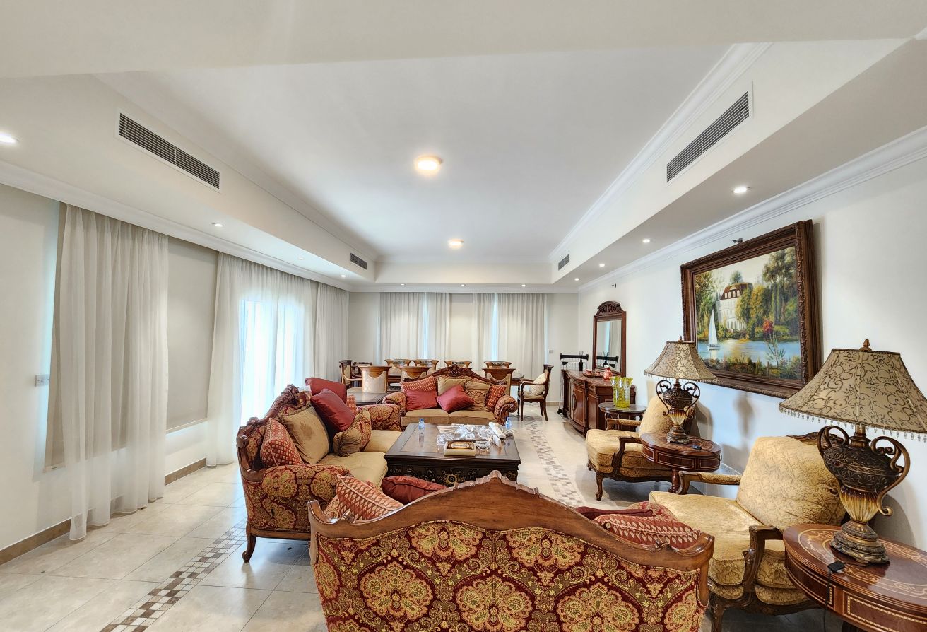 HOT DEAL! MODERN 3 BHK + MAID ROOM | HUGE BALCONY
