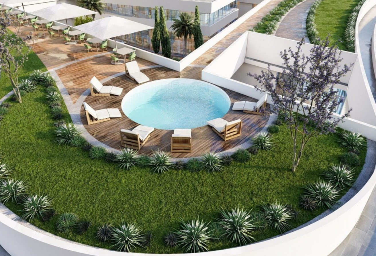 FREEHOLD STUDIO | PERMANENT RESIDENCY | WATERFRONT