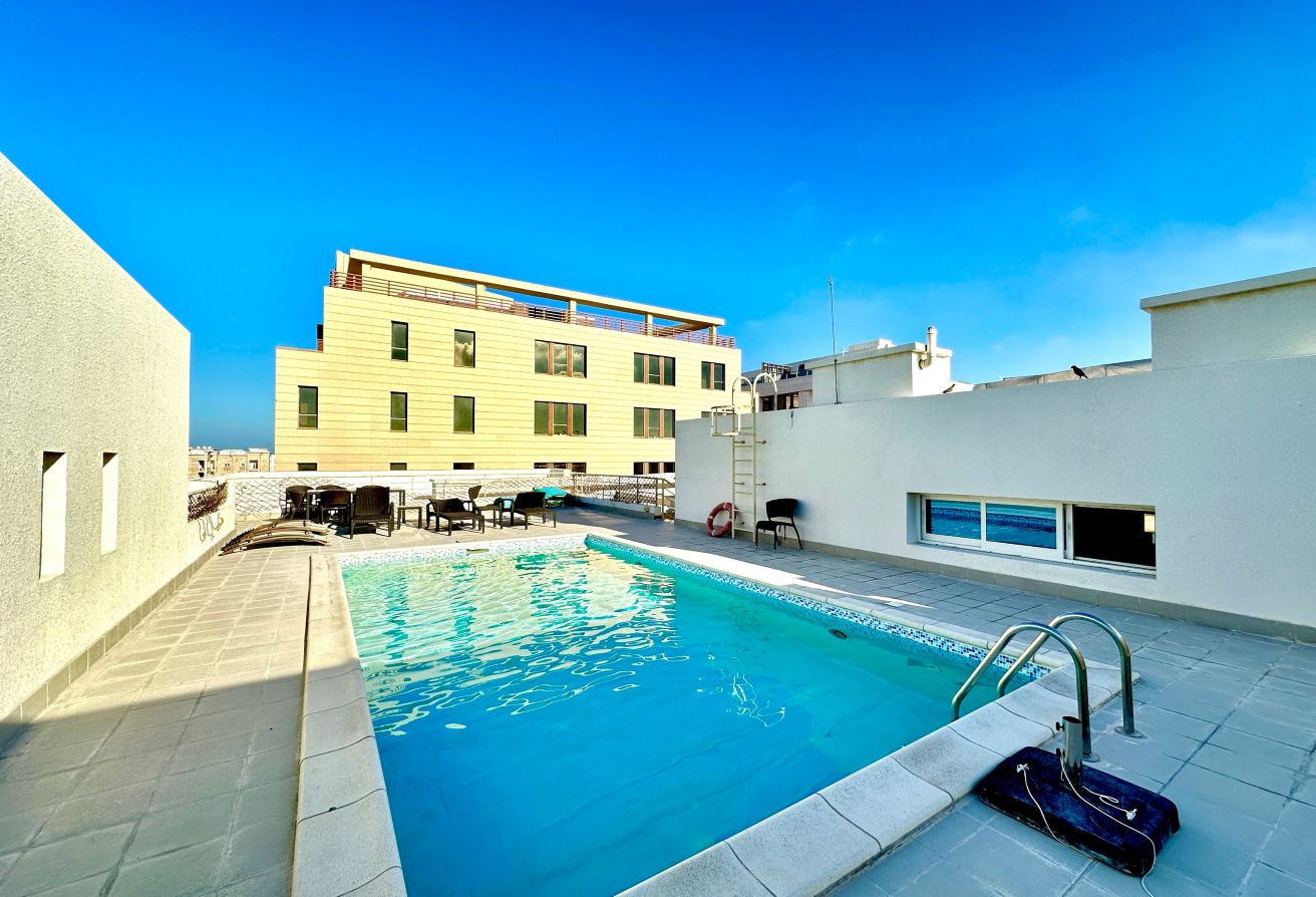 BILLS INCLUDED | SPACIOUS 1 BEDROOM SEMI FURNISHED