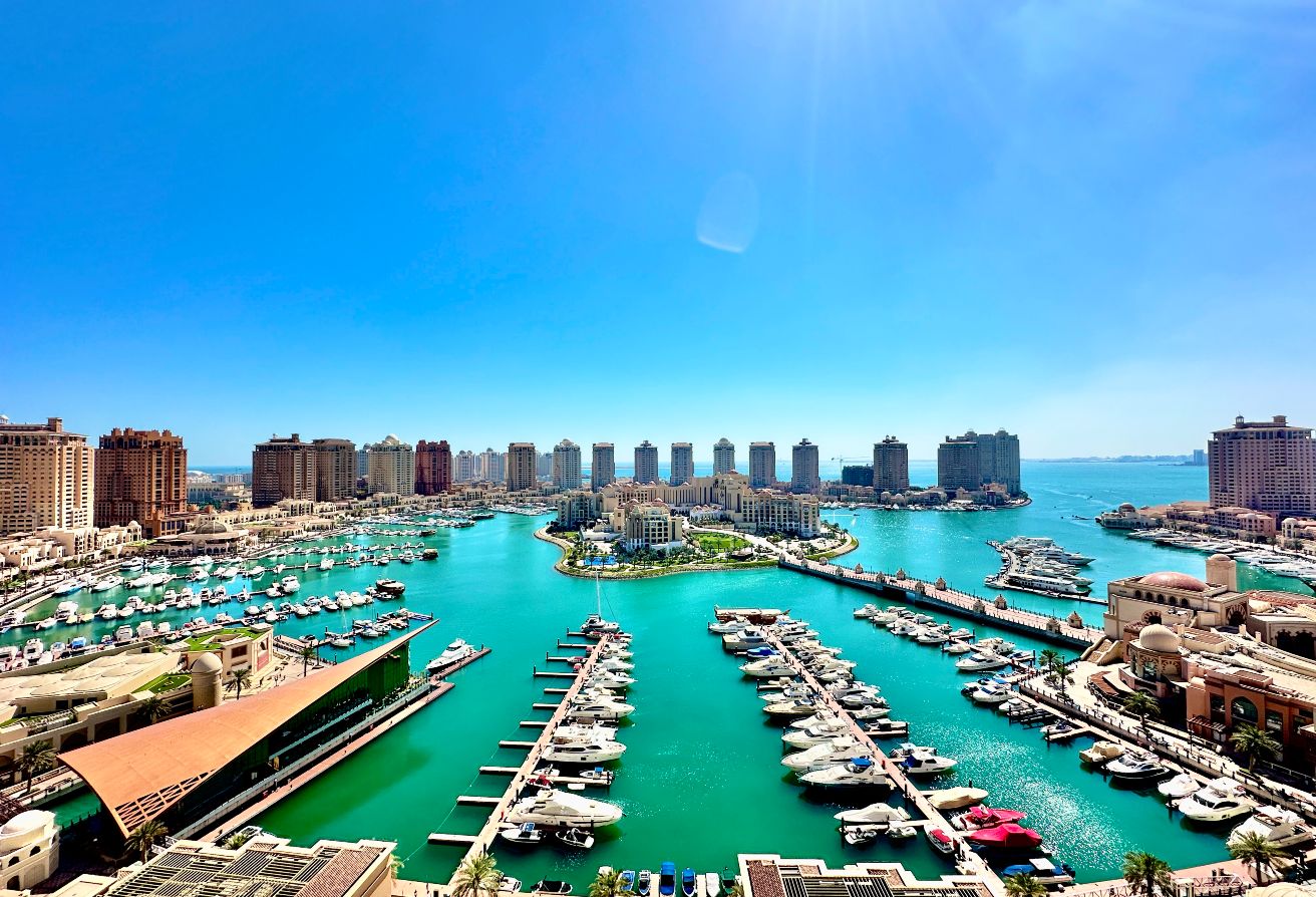 HIGH FLOOR | SPACIOUS 3+MAID | SEMI FURNISHED