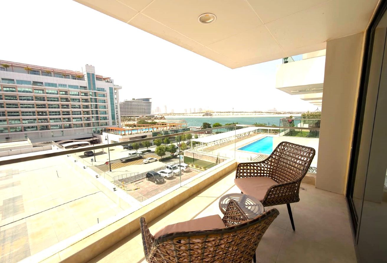 FULLY FURNISHED 1BHK WITH BREATHAKING SEA VIEWS