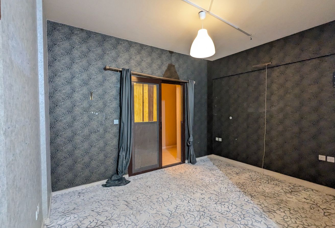 STUNNING VIEW | STUDIO FOR SALE | POOL AND GYM
