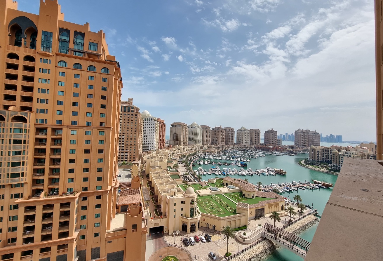 STUNNING AND COZY 2 BEDROOM | SEMI FURNISHED