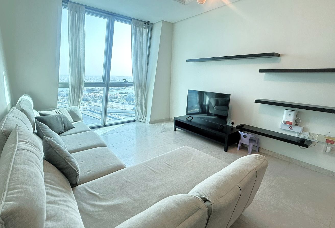 PRIME LOCATION | HIGH FLOOR | COZY 2 BEDROOM