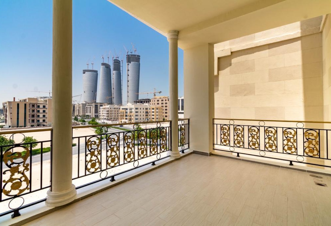 SPACIOUS BALCONY | 1 BEDROOM FF APT IN FOXHILLS