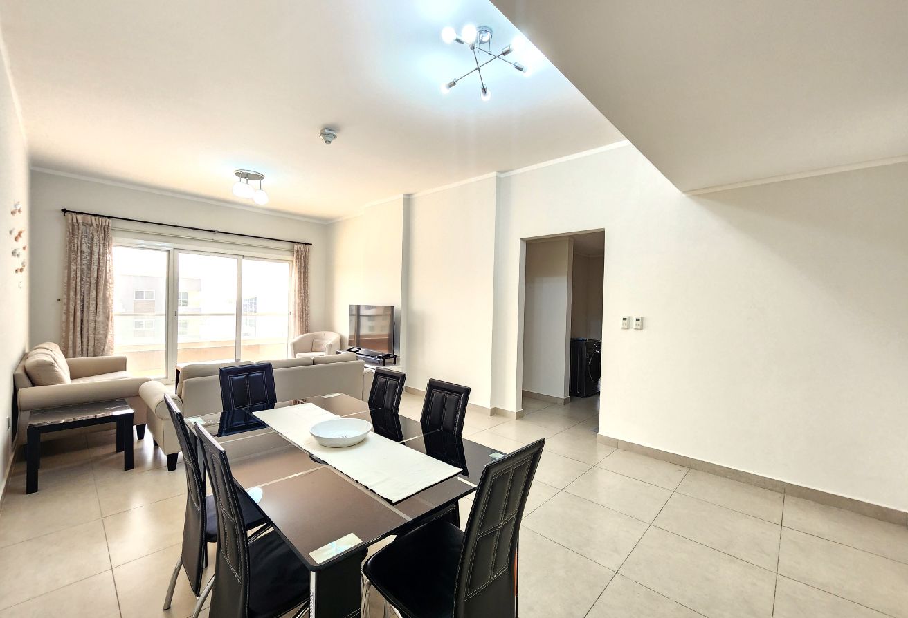 HOT OFFER | SPACIOUS 2 BHK WITH CLOSED KITCHEN