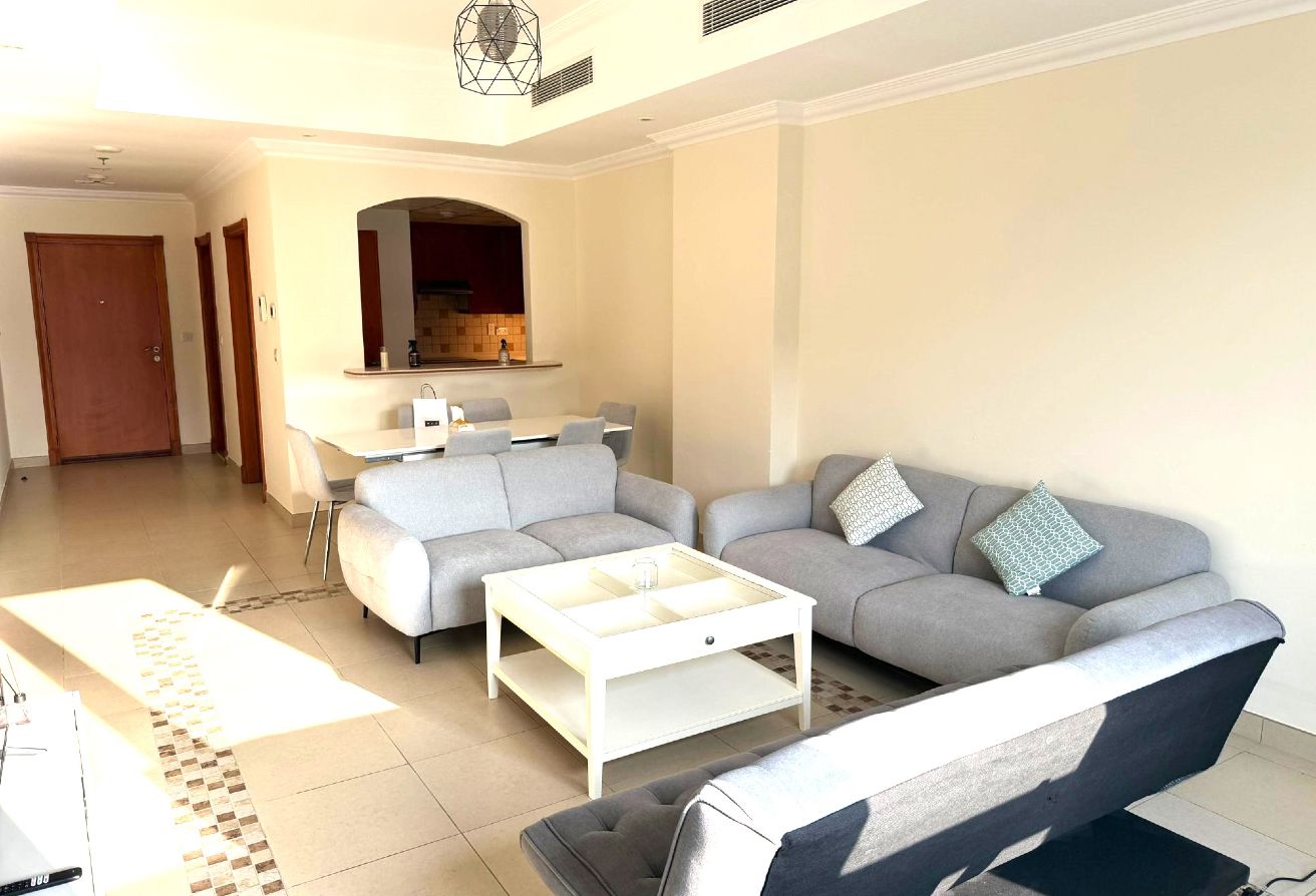 COZY FURNISHED 1 BEDROOM APARTMENT IN PORTO ARABIA