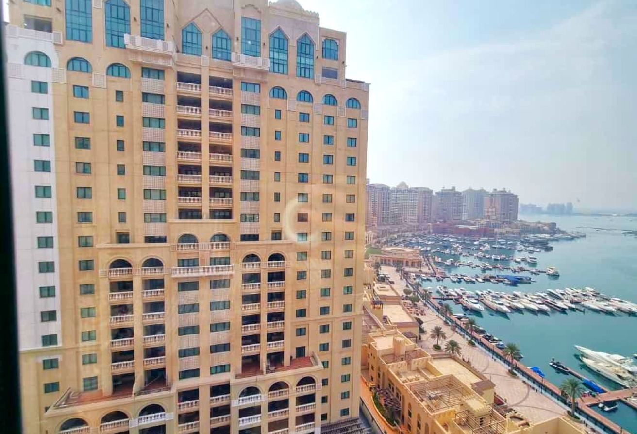 1 MONTH FREE | SPACIOUS 1 BEDROOM SEMI FURNISHED