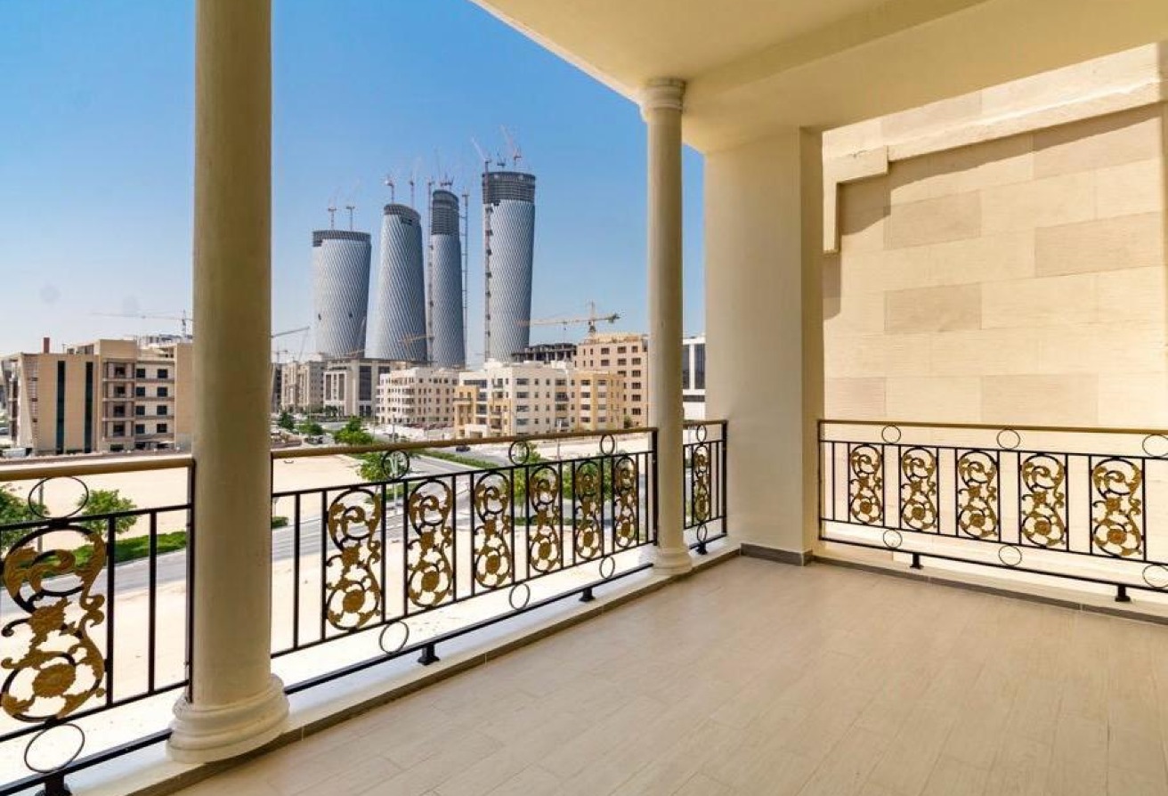 BILLS INCLUDED | SPACIOUS 1 BEDROOM WITH BALCONY