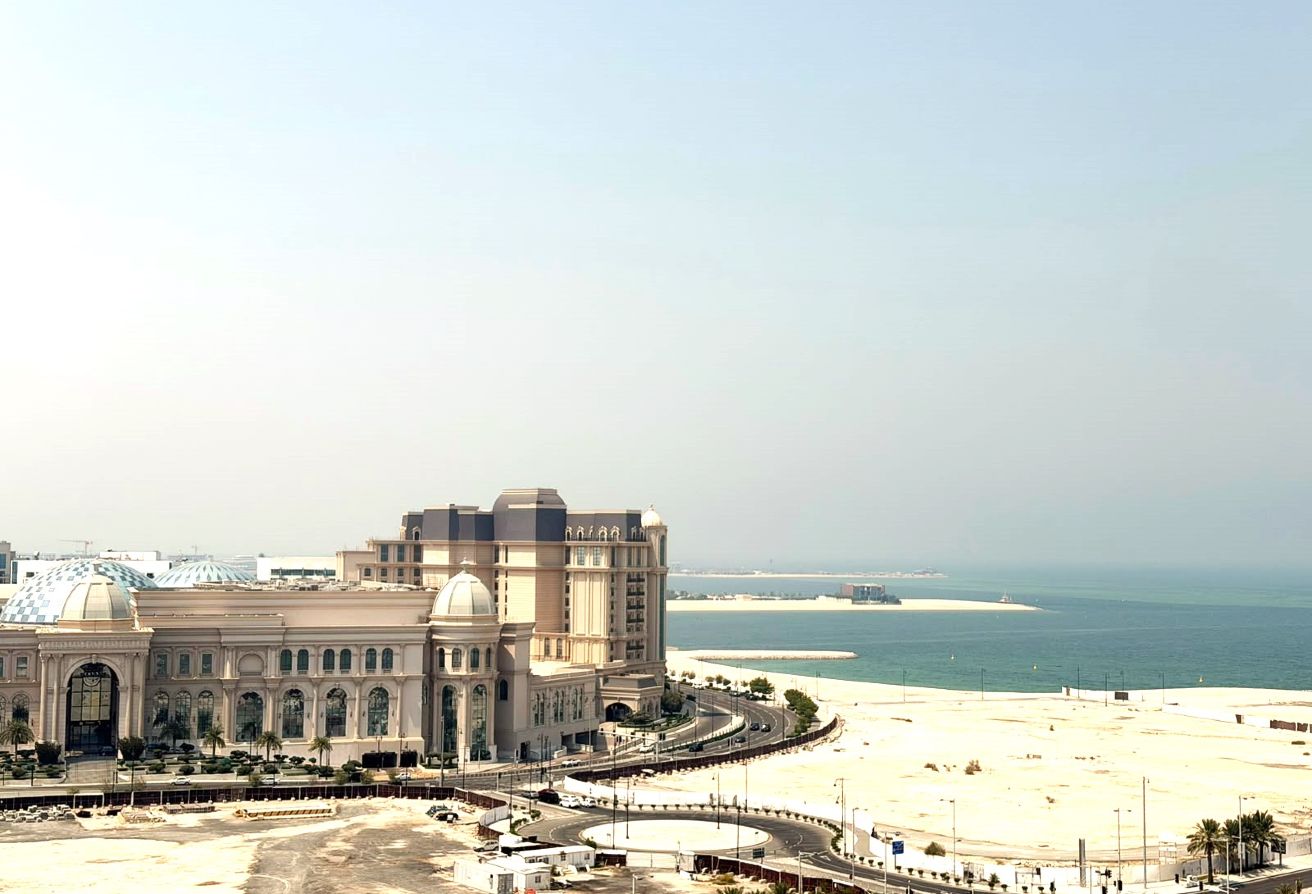 BILLS INCLUDED| 2BR APARTMENT| FF | SEA+CITY VIEW