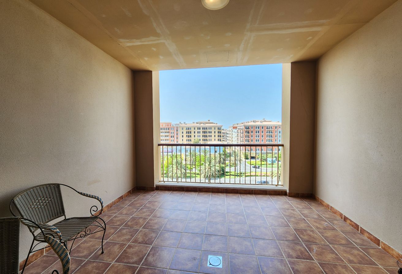 INVESTMENT READY | HOT OFFER | SPACIOUS STUDIO