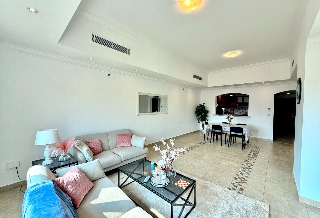 AMAZING AND ELEGANT FURNISHED APT WITH BALCONY