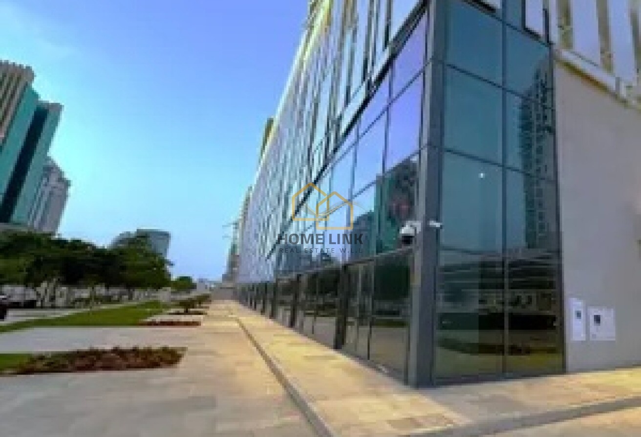 PRIME LOCATION | SPACIOUS SHOP IN MARINA – LUSAIL