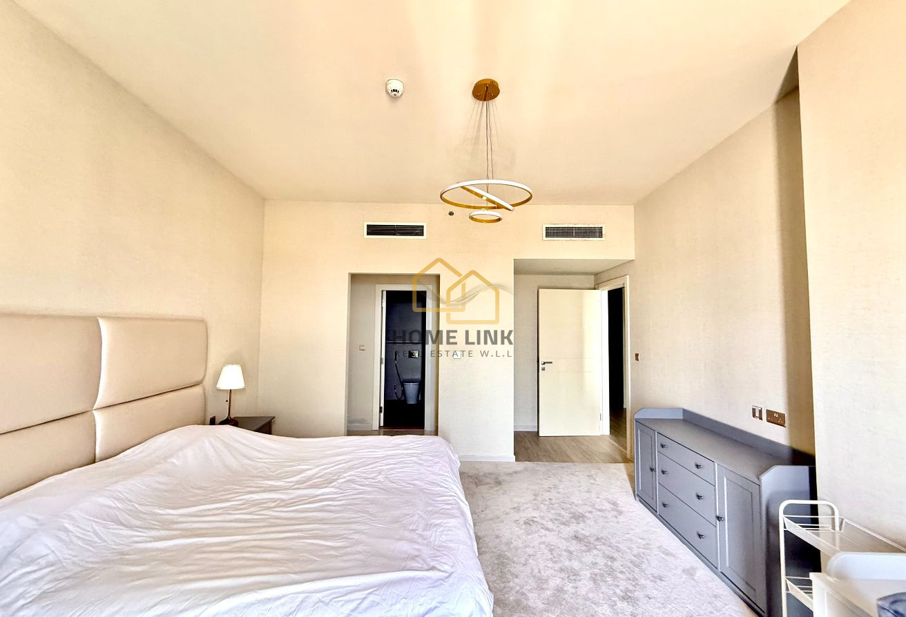1152