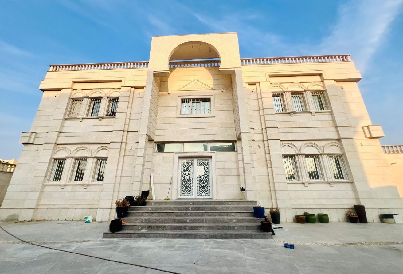 STAND ALONE VILLA W/ BASEMENT & ELEVATOR | QAR6.8M