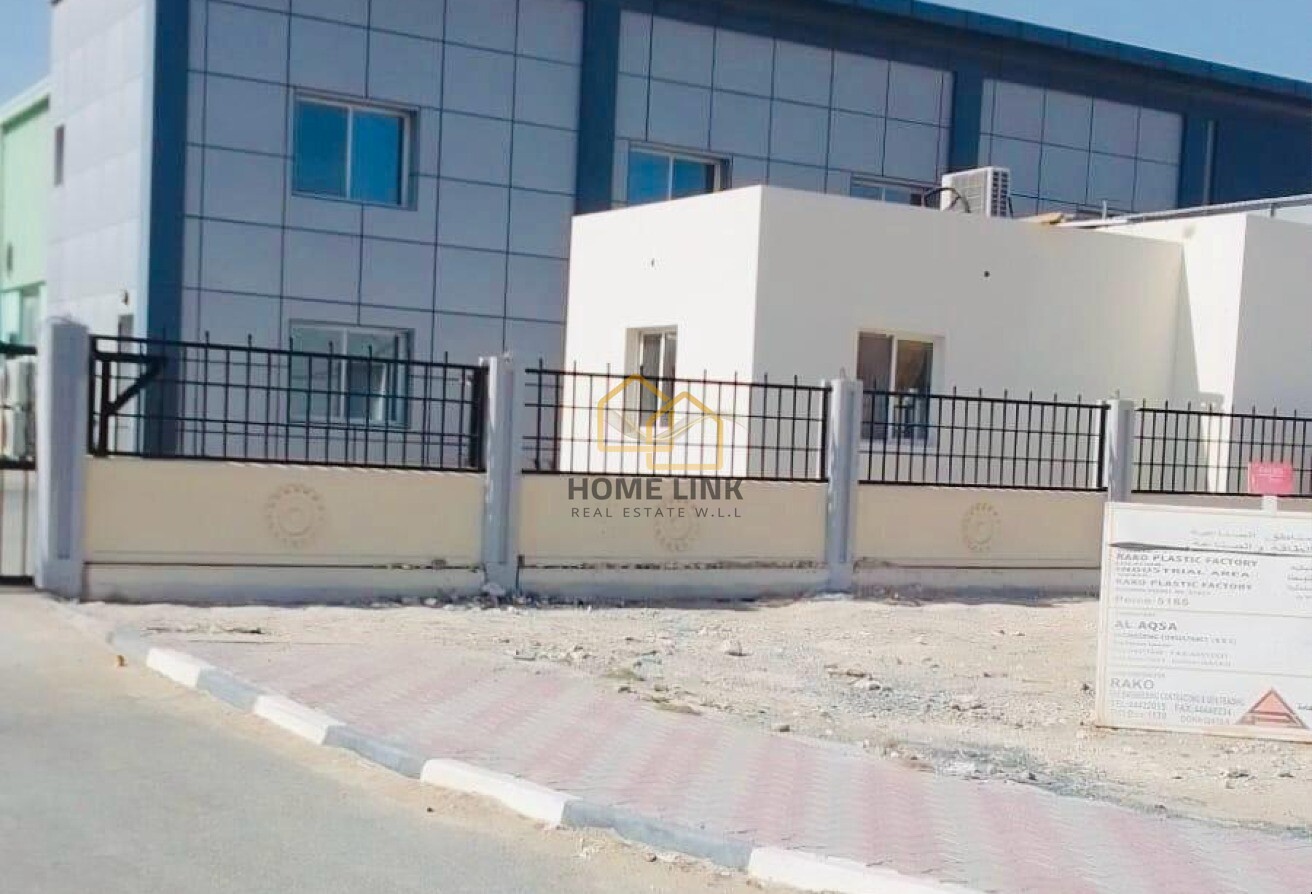 STAFF ACCOMMODATION & OFFICES | INDUSTRIAL AREA