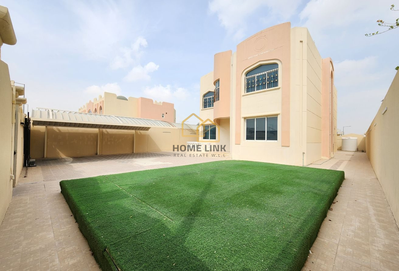 NICE LOCATION | 2 STOREY VILLA WITH MAIDS ROOM