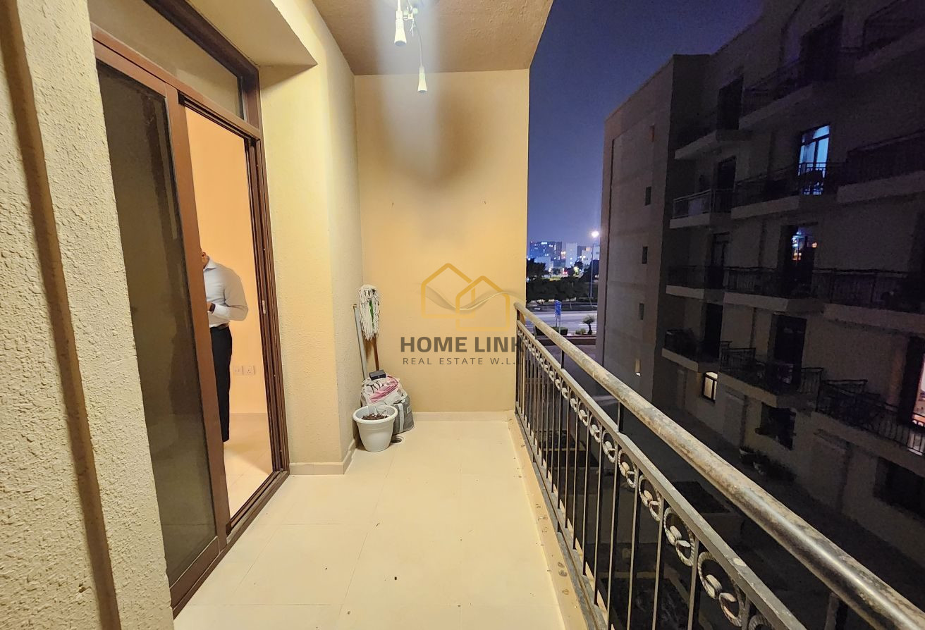 MODERN 2 BHK APARTMENT IN FOXHILLS | UNFURNISHED