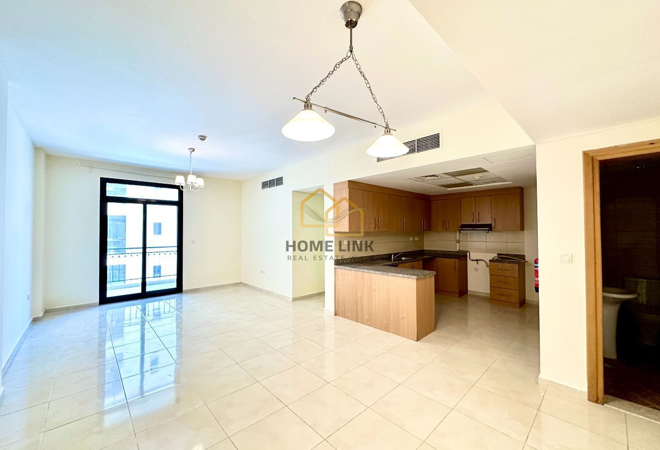 MODERN 2 BHK APARTMENT IN FOXHILLS | UNFURNISHED