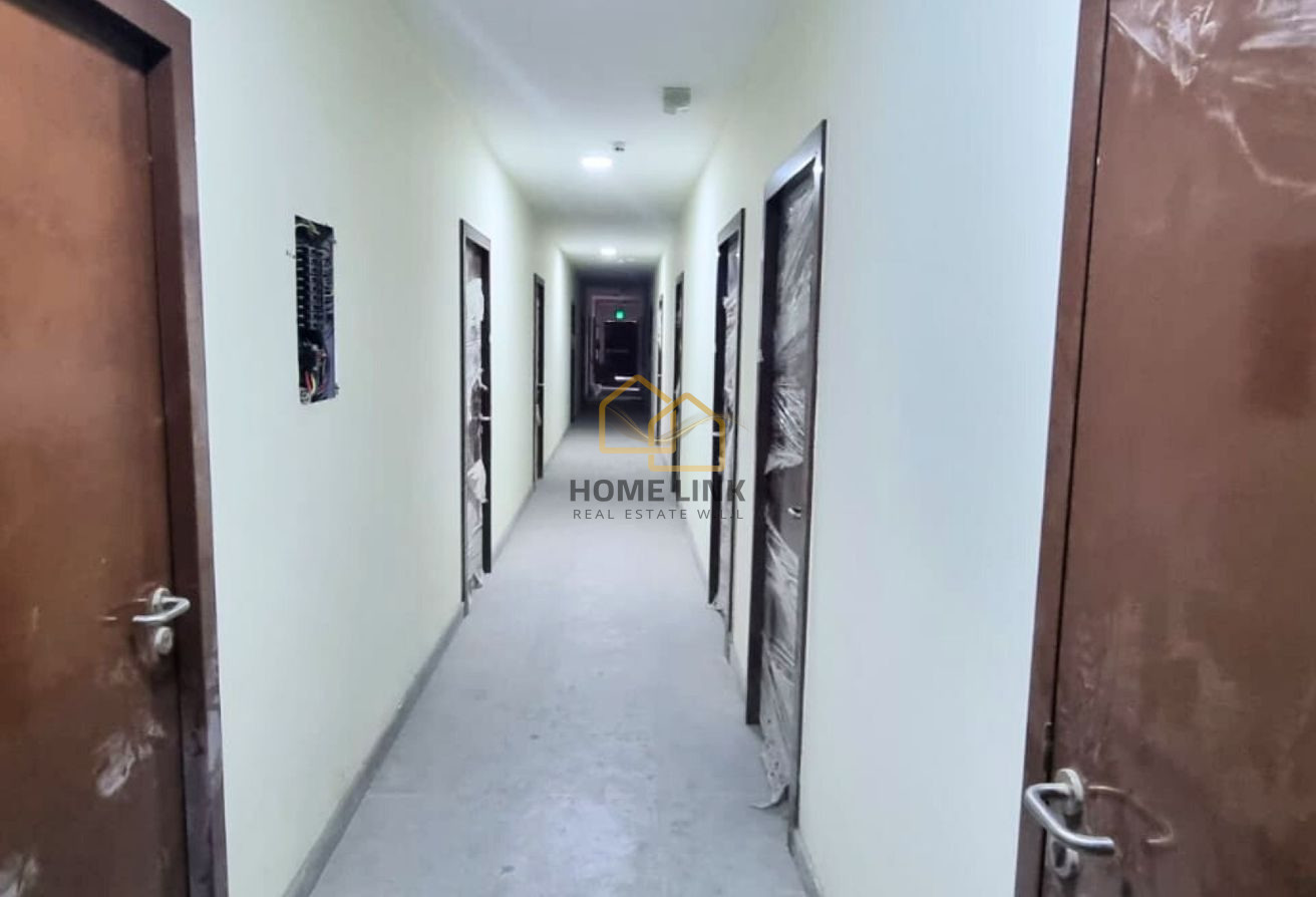 Excellent Location| 120 Labor Rooms in Industrial